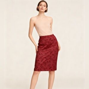 Maxmara Max & Co couture red pencil skirt with embroidery